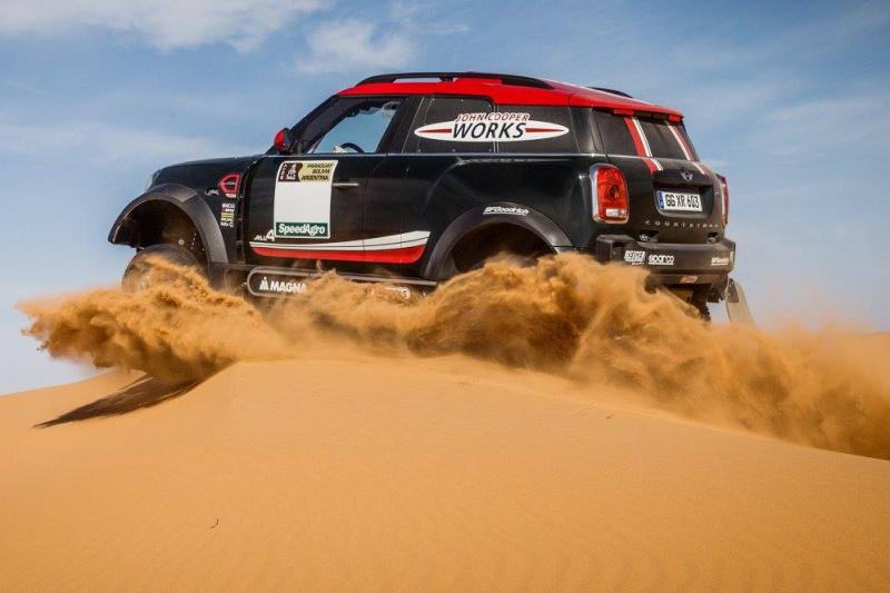 Dakar 2017 : MINI présente sa voiture et ses 8 équipages 1