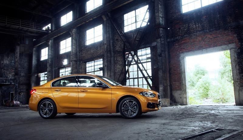  - Guangzhou 2016 : BMW Série 1 Sedan 1