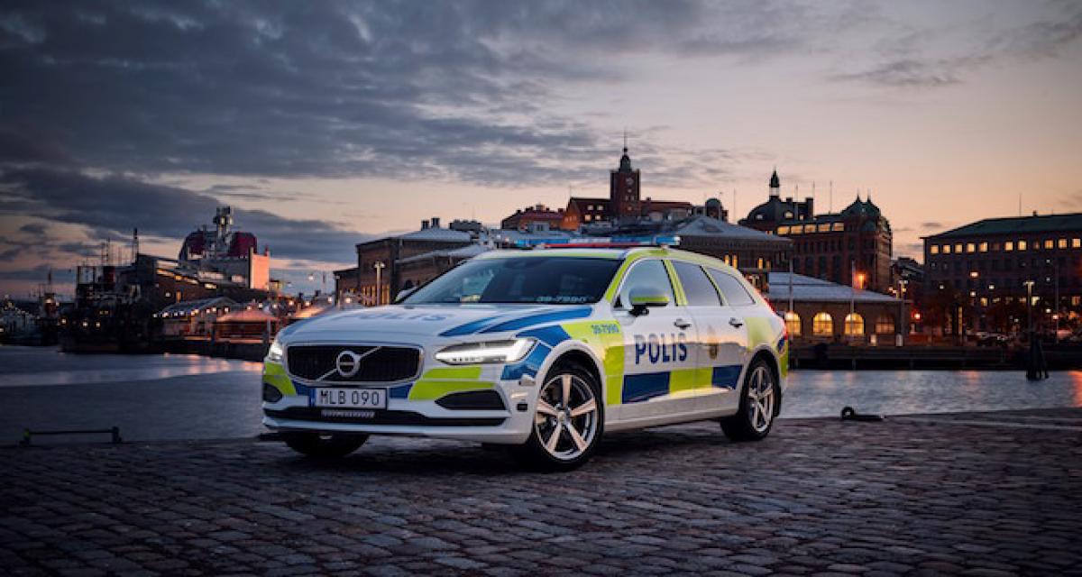 La Police suédoise s’équipe en Volvo V90