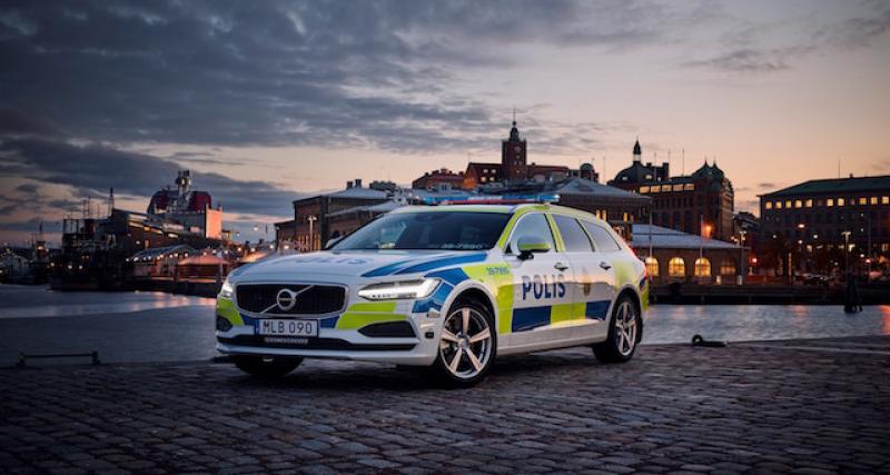  - La Police suédoise s’équipe en Volvo V90