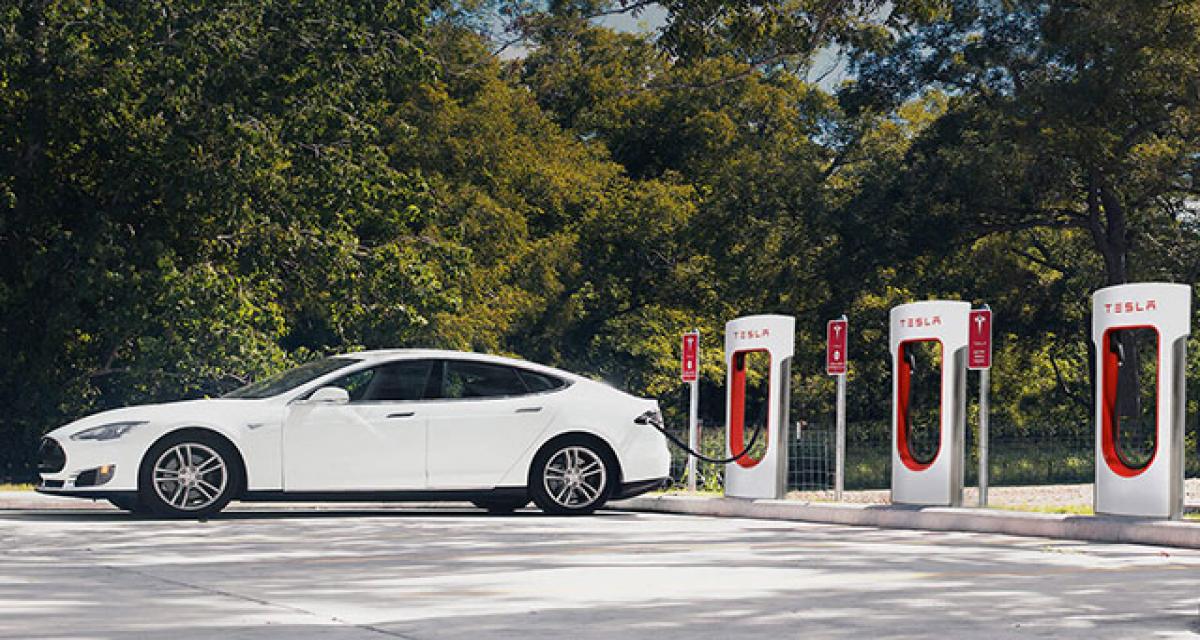 Stationnement payant sur les Supercharger Tesla