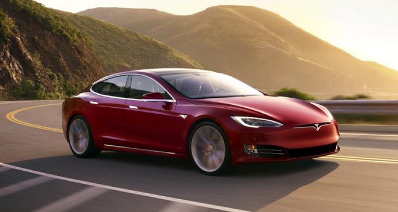  - En Allemagne un ministre de l'environnement craque pour une Tesla Model S 90D