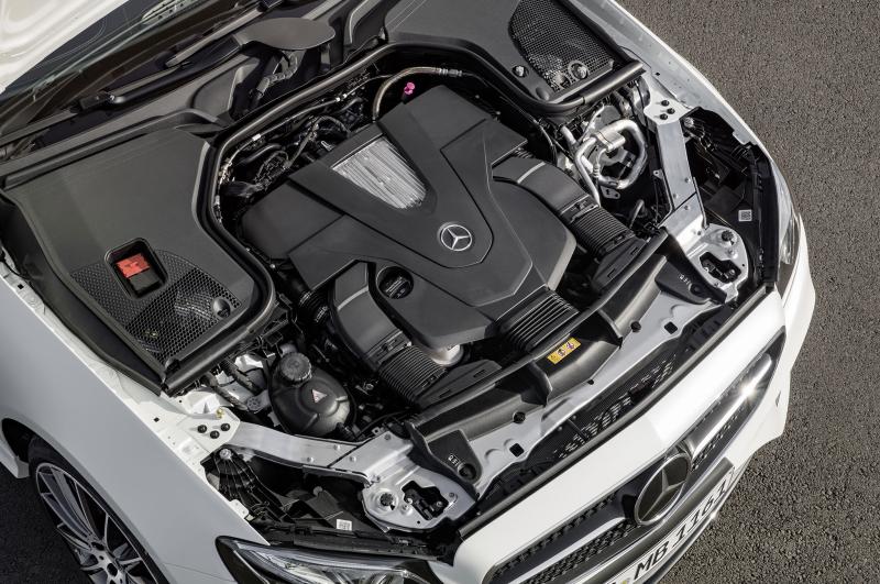  - Détroit 2017 : Mercedes Classe-E Coupé 1