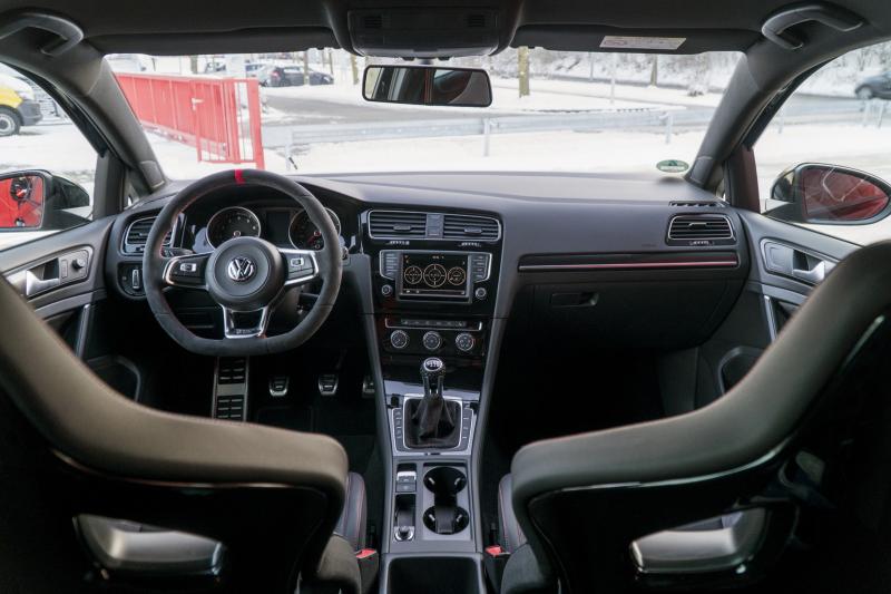  - ABT se penche sur la Volkswagen Golf GTI Clubsport S 1