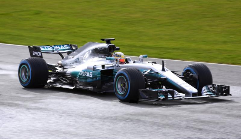  - F1 2017 : Mercedes présente la W08 EQ Power+ 1