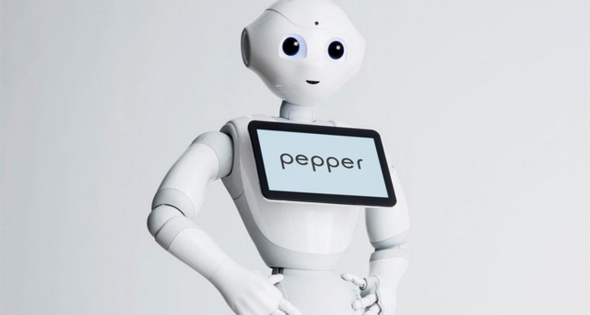 Pepper, un robot d'accueil au sein du réseau Renault