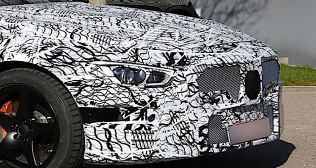 Spyshots : AMG GT 4 portes