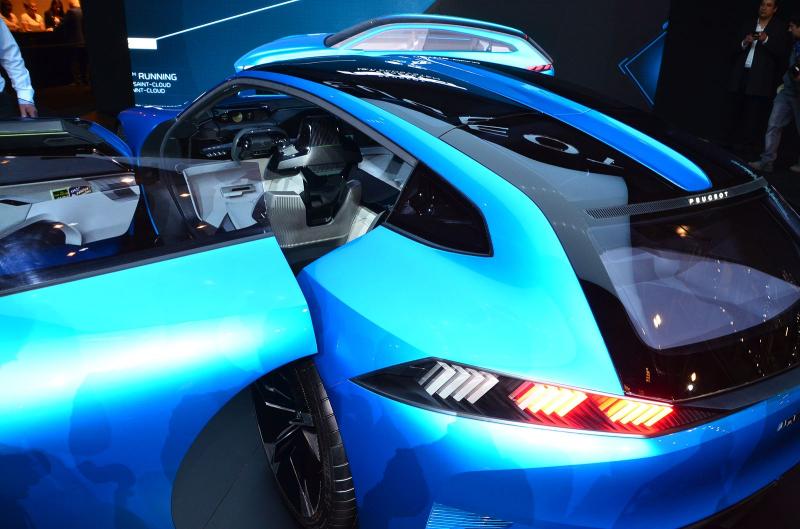 Genève 2017 live : Peugeot Instinct Concept 1
