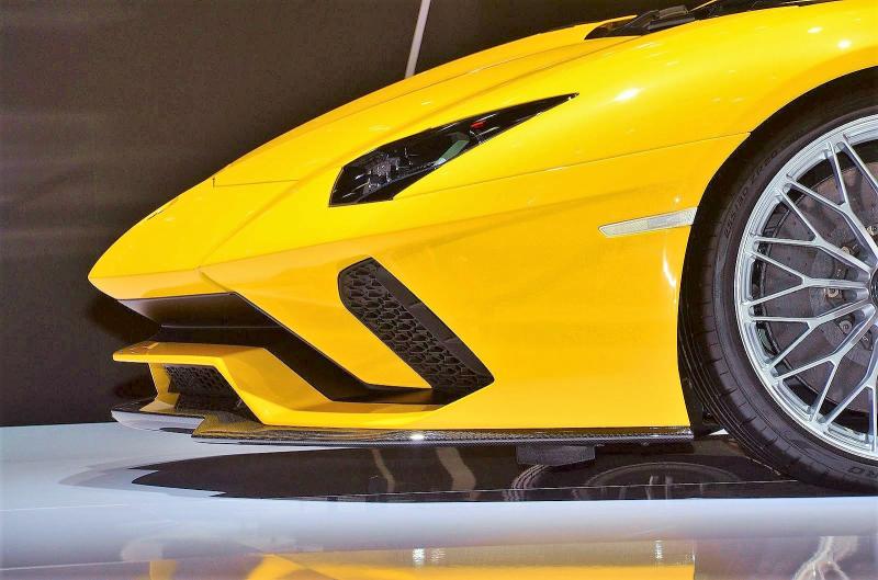 - Genève 2017 Live : Lamborghini Aventador S 1