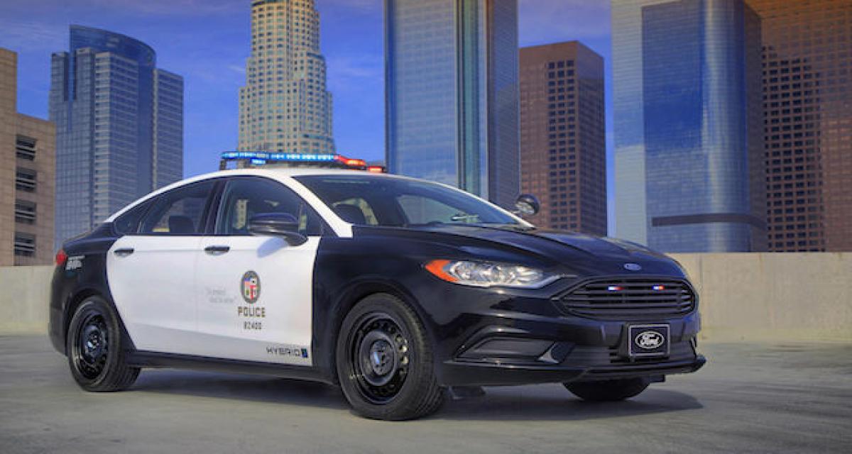 Ford dévoile la Ford Fusion hybride, le F150 et l'Expedition destinés à la police