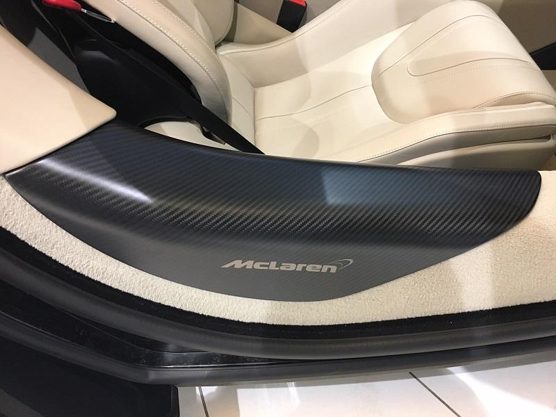  - Escapade parisienne pour la McLaren 720S 1