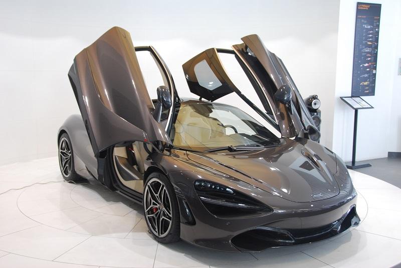  - Escapade parisienne pour la McLaren 720S 1