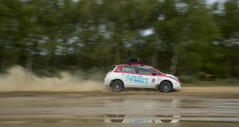  - Nissan Leaf AT-EV : au rallye de Mongolie 1