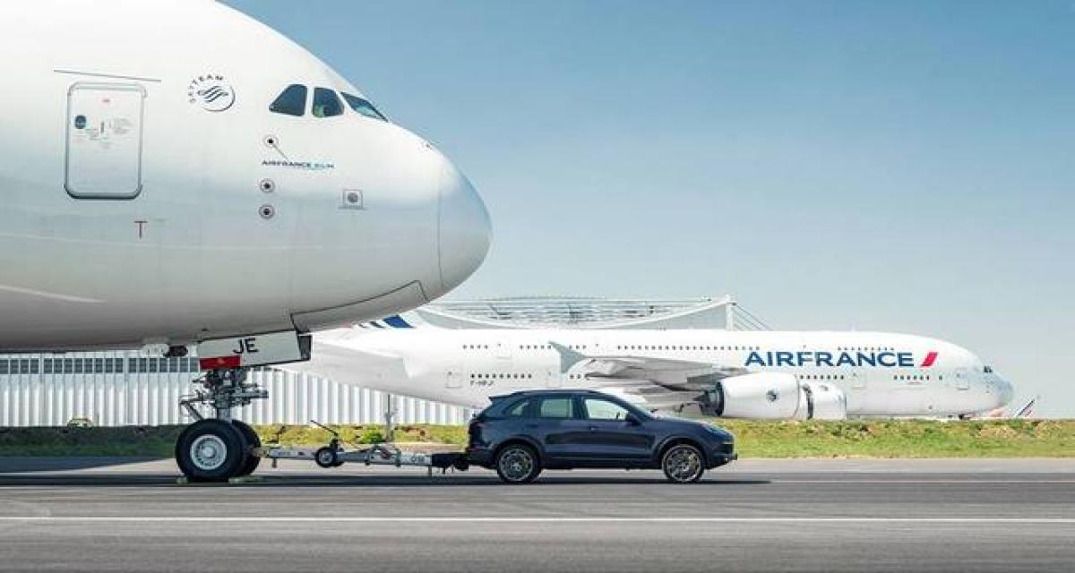 Porsche Cayenne : un Airbus A380 tracté