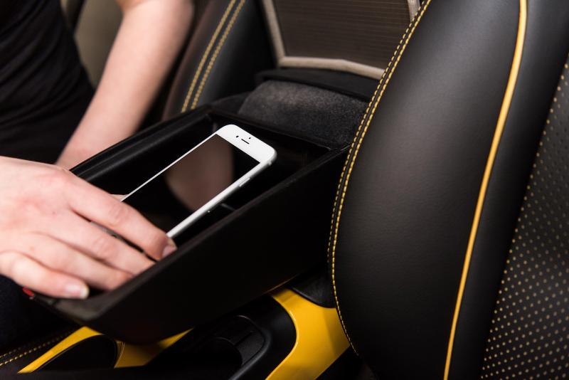 Nissan dévoile le Signal Shield pour empêcher l’utilisation des smartphones au volant 1