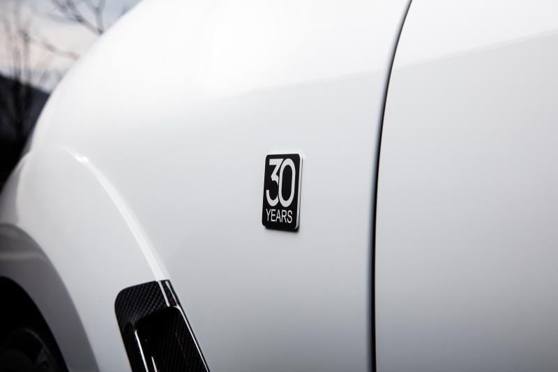  - Porsche Cayenne Magnum Sport Edition 30 Years par TechArt 1