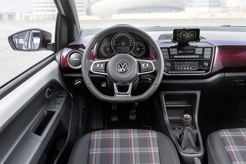  - Volkswagen Up GTI, un concept mais pas pour longtemps 1