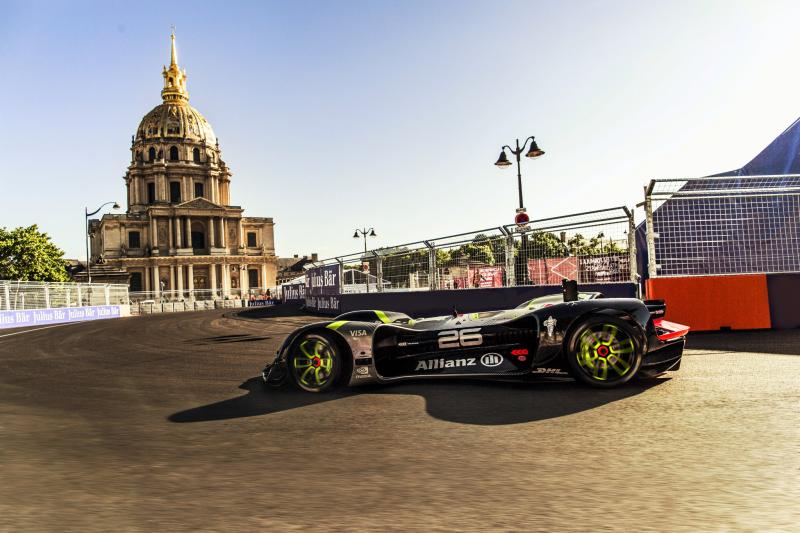 - Formule e : la Robocar fait ses débuts au ePrix de Paris 1