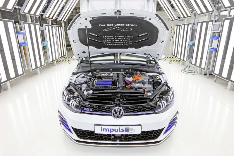  - VW Golf GTI First Decade et Golf GTE Variant ImpulsE à Wörthersee 1