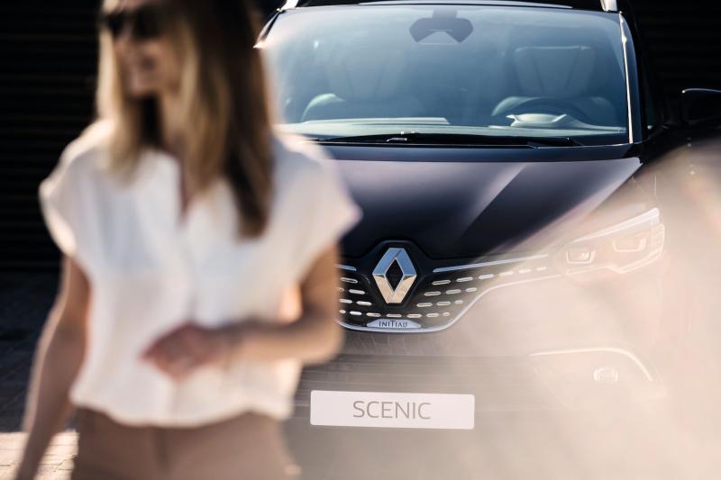  - Renault Scenic et Grand Scenic Initiale Paris 1