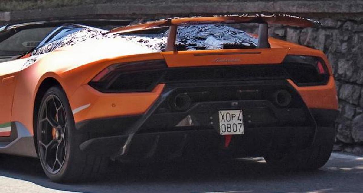 Spyshot : la Lamborghini Huracán Performante enlève le haut