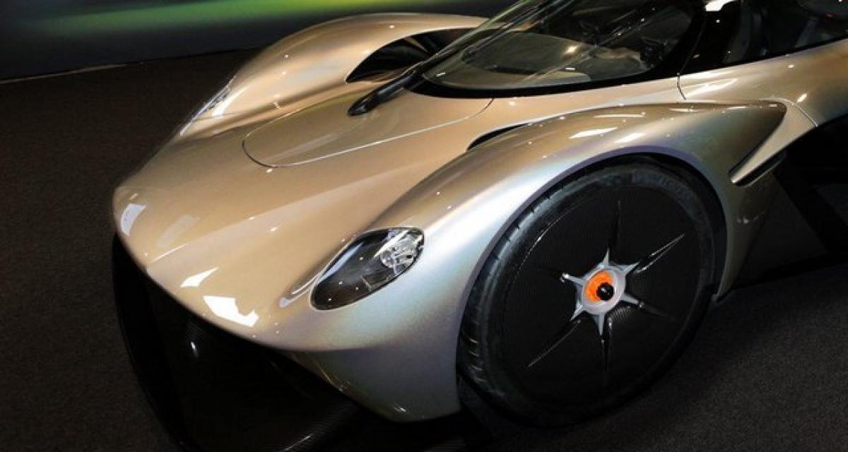 Nouveau regard sur l'Aston Martin Valkyrie
