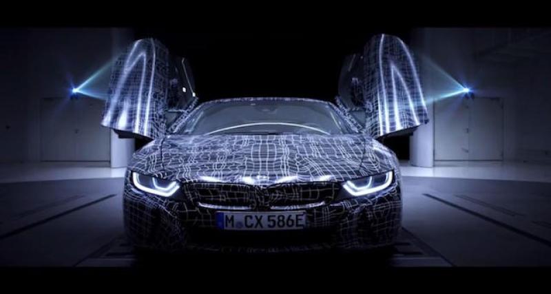  - BMW tease le i8 Roadster