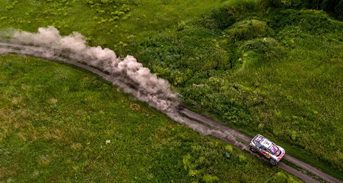 Silk Way Rally : Loeb et Peugeot pointent en tête