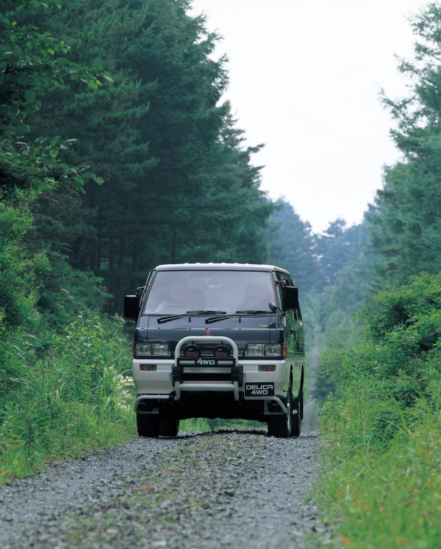  - Un été au Japon - Mitsubishi Delica Star Wagon 4x4 (1986-1999) 1