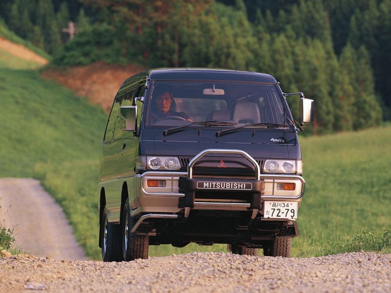  - Un été au Japon - Mitsubishi Delica Star Wagon 4x4 (1986-1999) 1