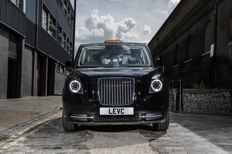 London Taxi devient LEVC et présente son taxi électrique LEVC TX 1