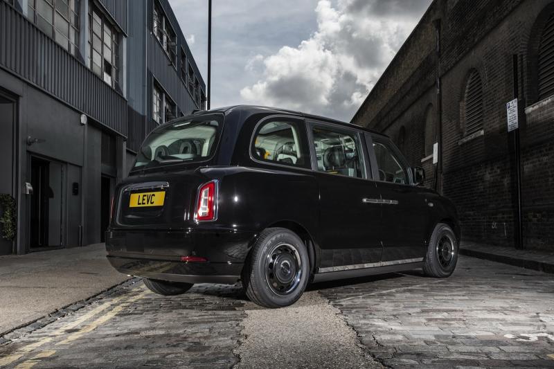  - London Taxi devient LEVC et présente son taxi électrique LEVC TX 1