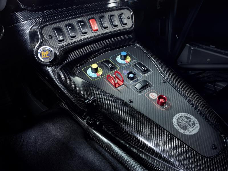  - La Mercedes AMG GT4 dévoilée 2