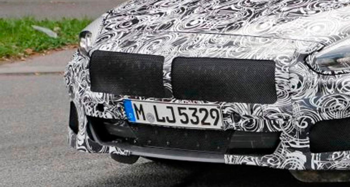 La future BMW Z4 montre ses optiques de série