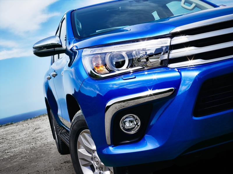  - Toyota réintroduit le Hilux au Japon après treize ans 1