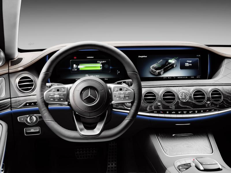  - Francfort 2017 : Mercedes-Benz S560e 1