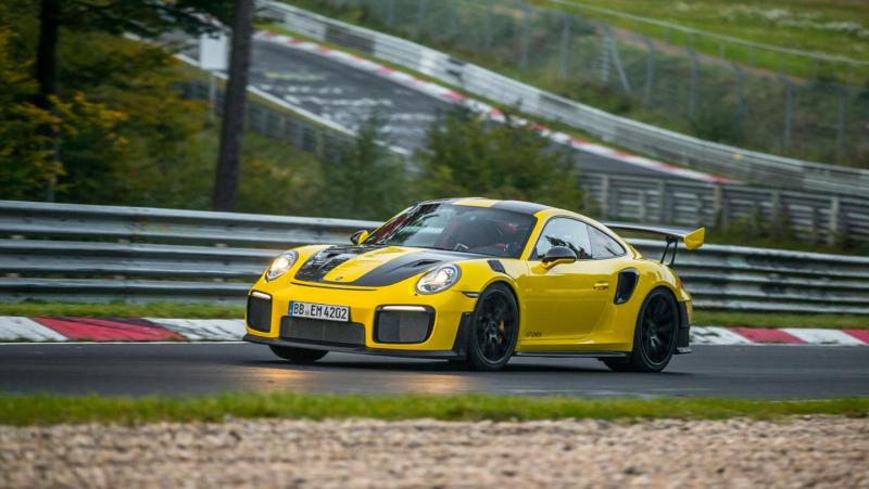 Porsche 911 GT2 RS : 6 minutes 47 secondes au Nürburgring 1
