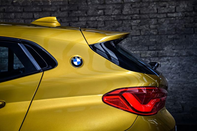  - BMW X2, Evoque prends garde 1