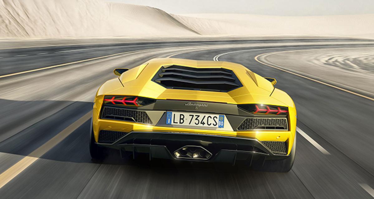 Future Lamborghini Aventador : V12 et électrique ?