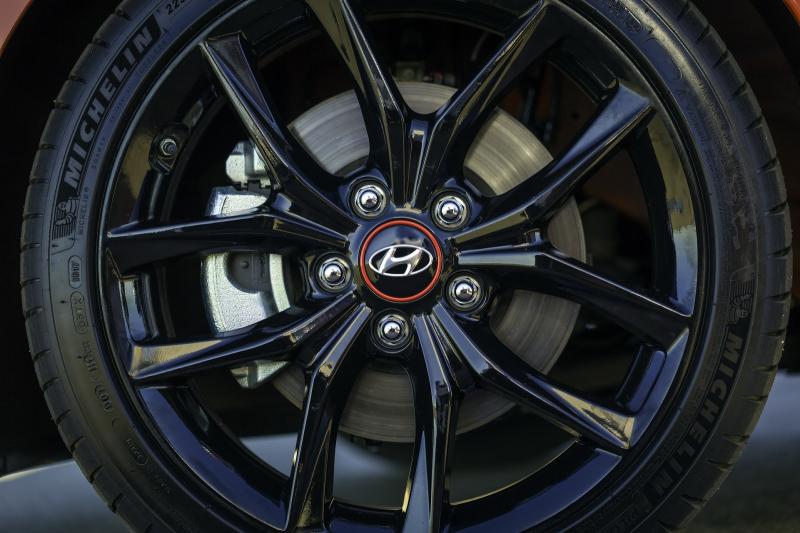  - Détroit 2018 : Hyundai Veloster 1