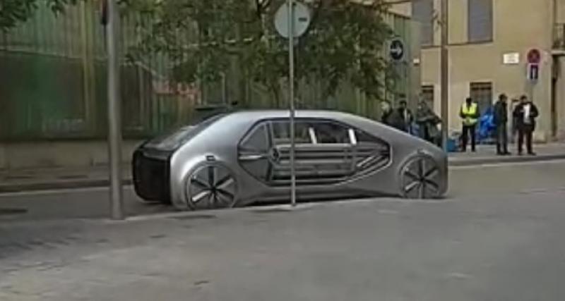  - Mystérieux Concept Renault à Barcelone
