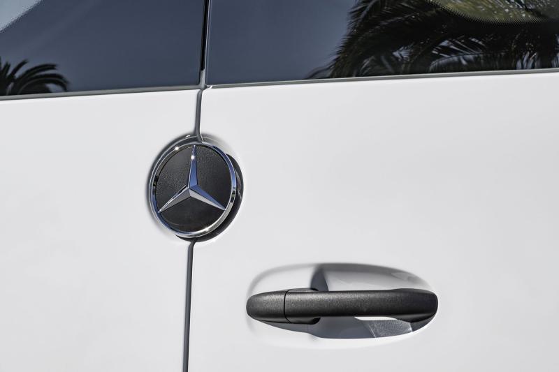  - Mercedes Sprinter, une 3ème génération connectée 1