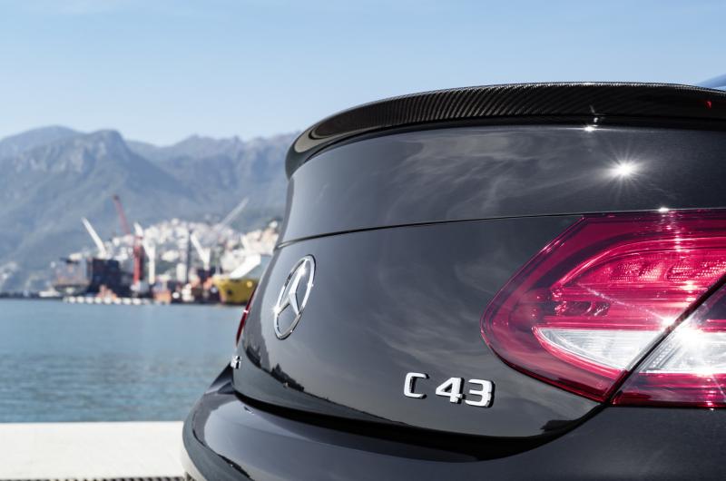  - Mercedes Classe C coupé et cabriolet restylés 1