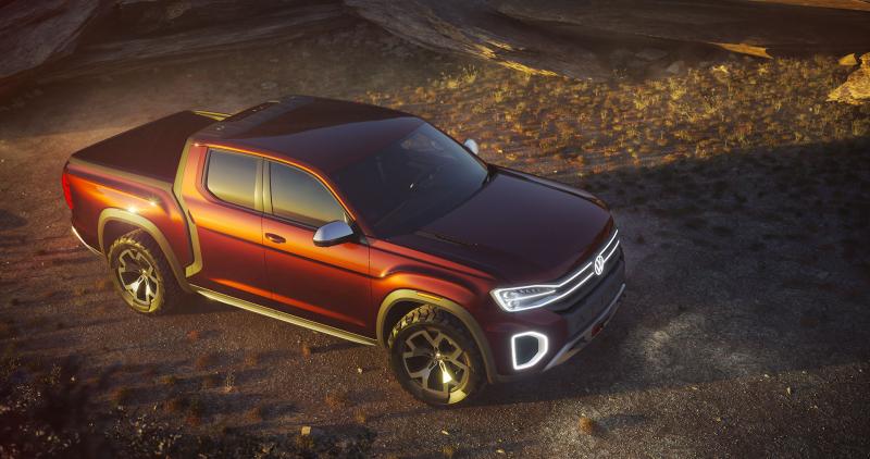  - New York 2018 : Volkswagen Atlas Tanoak Concept 1