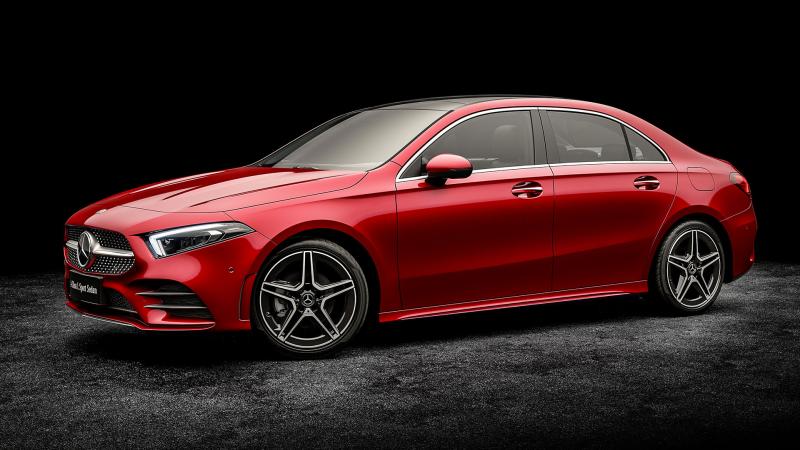  - Pékin 2018 : Mercedes Classe-A 4 portes 1