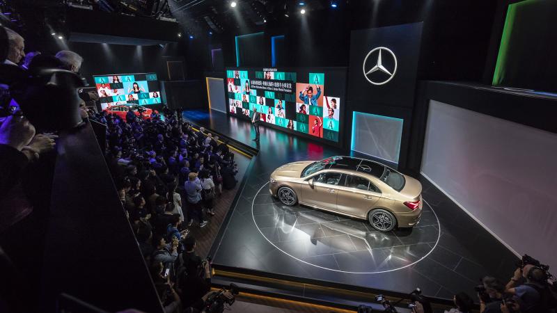  - Pékin 2018 : Mercedes Classe-A 4 portes 1