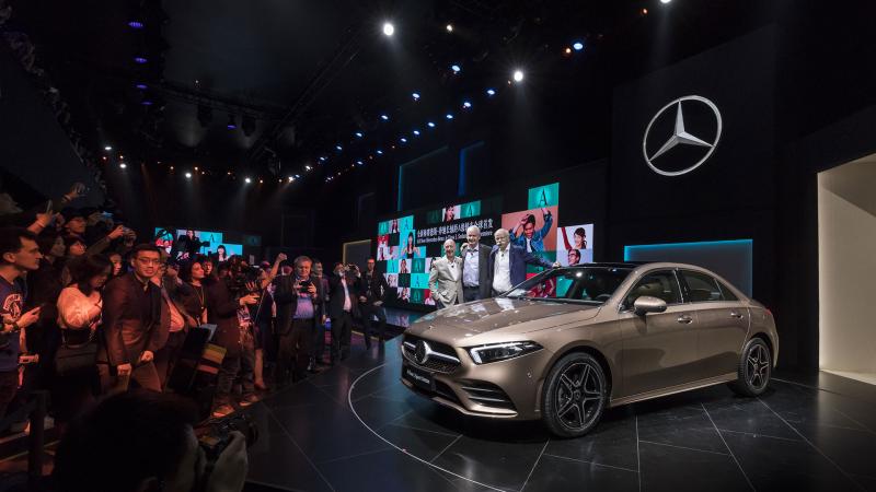  - Pékin 2018 : Mercedes Classe-A 4 portes 1