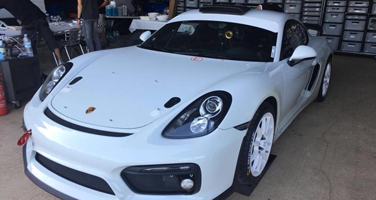 La Porsche Cayman RGT se montre