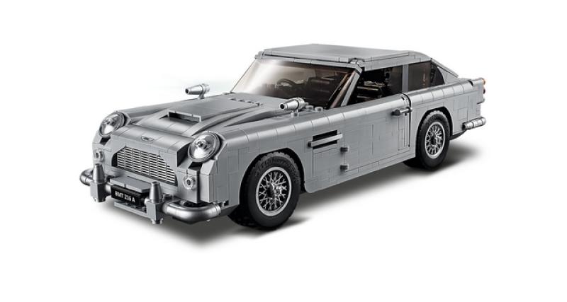  - L'Aston Martin DB5 de Goldfinger en Lego