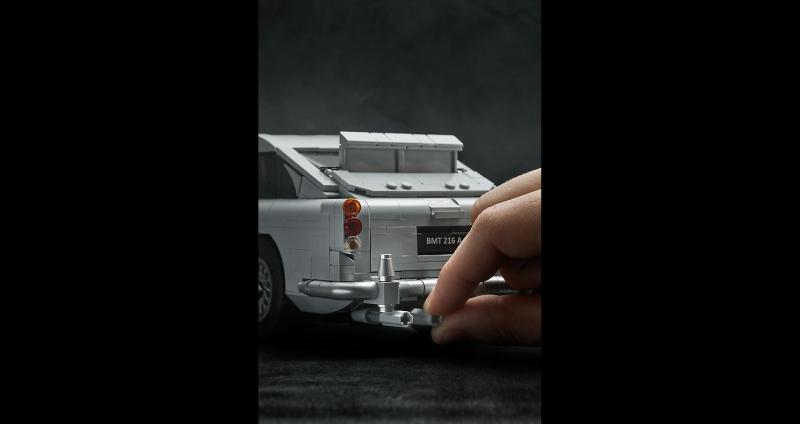 L'Aston Martin DB5 de Goldfinger en Lego 1